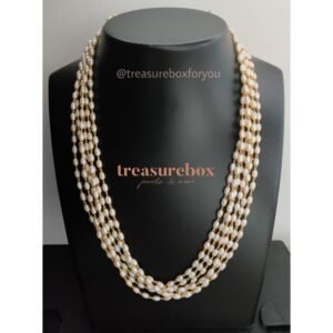 Rice pearl necklace