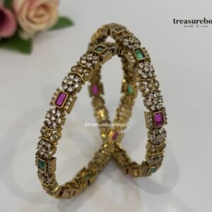 Antique gold plated bangles set