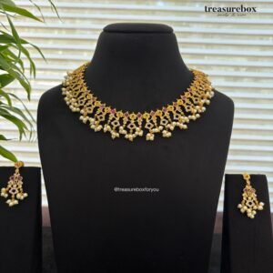 Necklace set