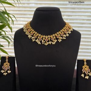 Necklace set