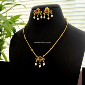 Lotus Chain Necklace Set