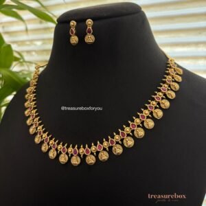 Lakshmi delicate necklace set