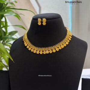 Gold plated necklace set